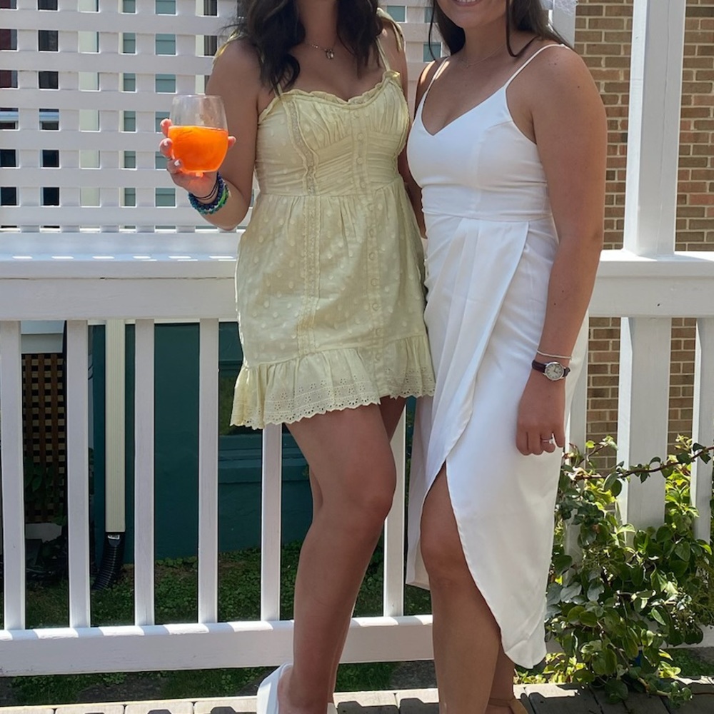 Mini yellow dress